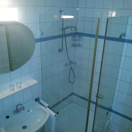 Restaurant Rueckert 호텔 Nistertal