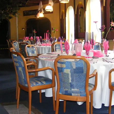 Restaurant Rueckert 호텔