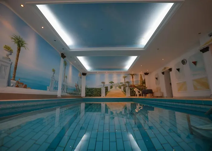 Hotel Restaurant Rueckert 3*