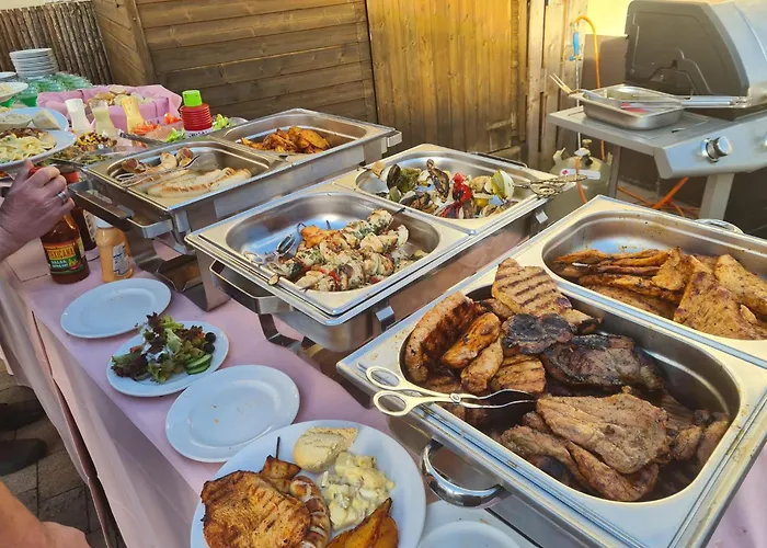 Restaurant Rueckert מלון