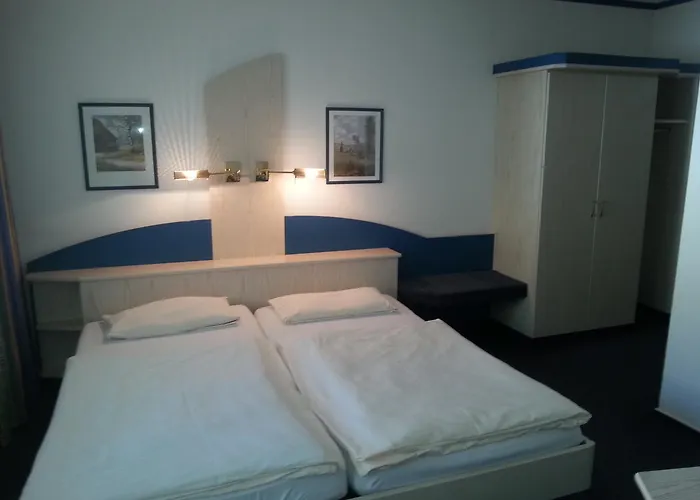 Hotel Restaurant Rueckert 3*